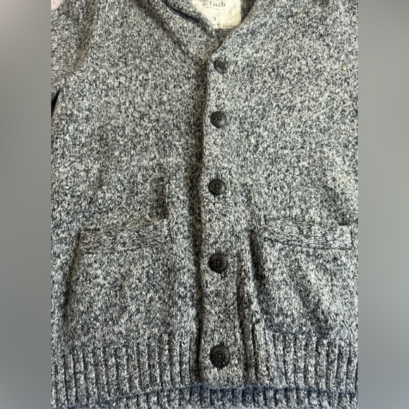 Y2K Abercrombie & Fitch Charcoal Cardigan Sweater. Size Small. - Picture 3 of 7